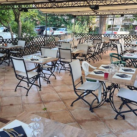 Logis Hotel Restaurant Les Cedres Joyeuse Exterior foto